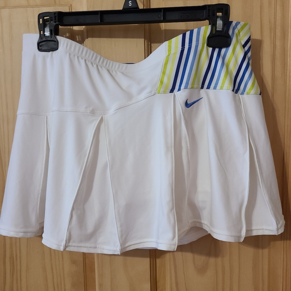 Nike Dri fit tennis skirt